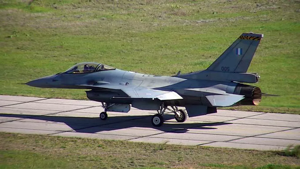 F-16 viper Greece